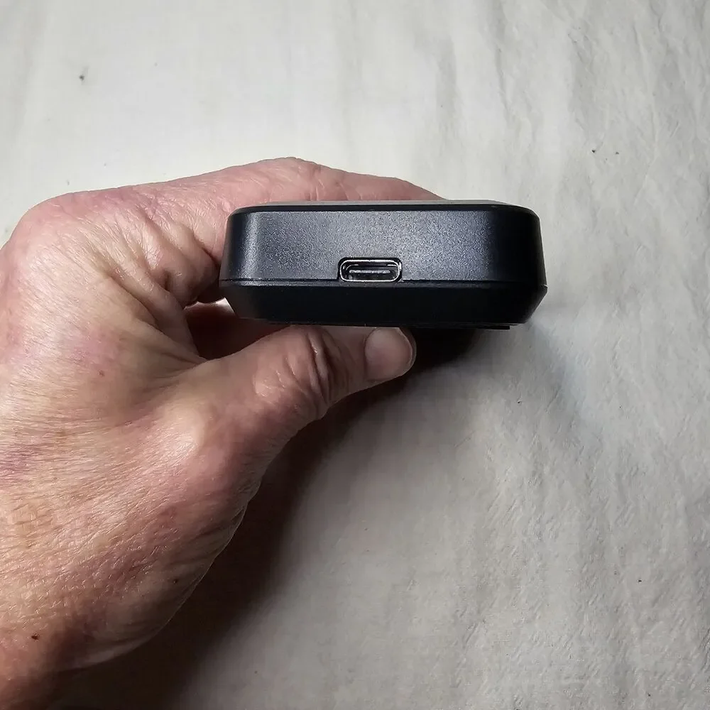 Unbranded dual usb
